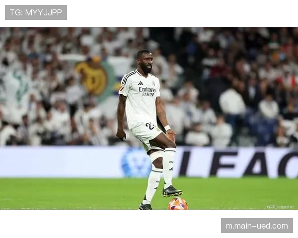 吕迪格怒吼激励队友画面曝光 德国硬汉更衣室领袖地位稳固